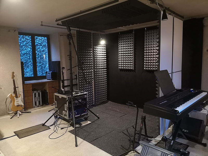 Micro de chant et cabine